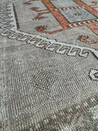 Vintage Anatolian Sivas 827