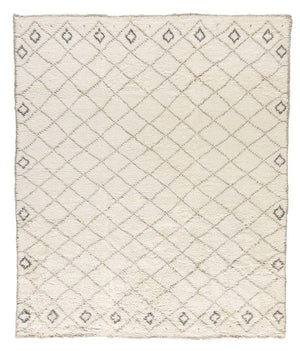 Amulet Ivory