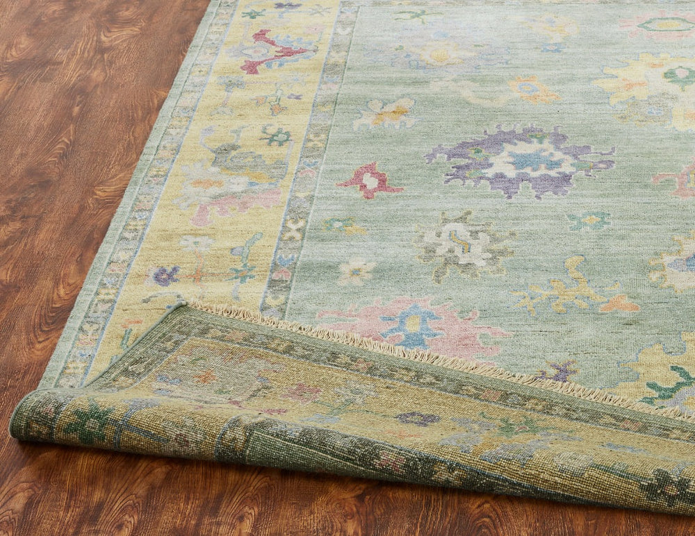 Andora 902