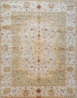 Sultanabad, 7'11" x 10'1"